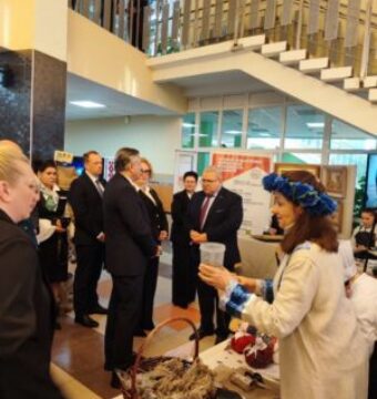 photo_2025-11-21_08-27-09-300×400