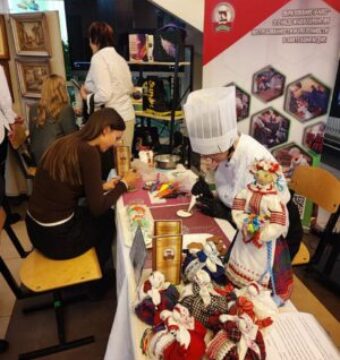 photo_2025-11-21_08-27-18-300×400