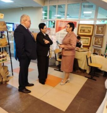 photo_2025-11-21_08-27-22-300×400