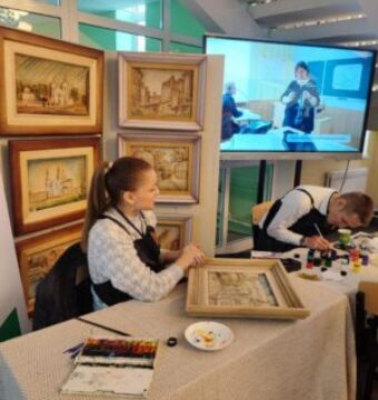 photo_2025-11-21_08-27-28-300×400